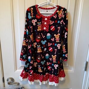 Charlie’s Project Black Dress with Disney Holiday Candy Print. NWT Size 6